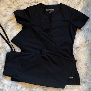 Grey’s Anatomy scrubs